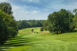 Hole 8 at Addington Palace Golf Club